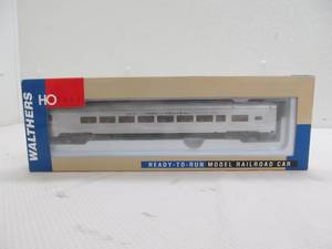 lot 196 image: Walthers train car