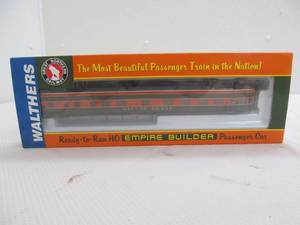 lot 263 image: Walthers train car