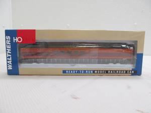 lot 267 image: Walthers train car