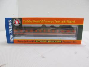 lot 269 image: Walthers train car