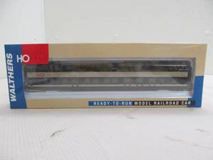 lot 281 image: Walthers train car