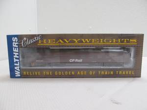 lot 293 image: Walthers train car