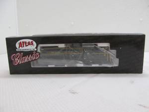 lot 294 image: Atlas locomotive