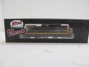 lot 296 image: Atlas locomotive
