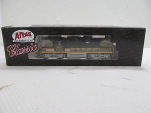 lot 307 image: Atlas locomotive