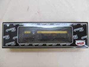 lot 318 image: Atlas locomotive