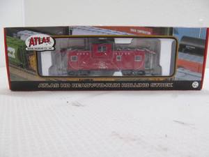 lot 377 image: Atlas car