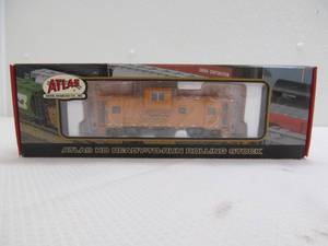 lot 379 image: Atlas car