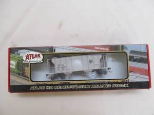 lot 390 image: Atlas car