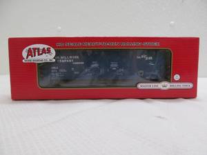 lot 392 image: Atlas car