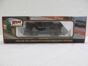 lot 426 image: Atlas car