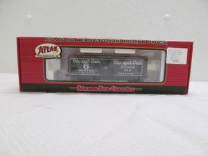 lot 438 image: Atlas car