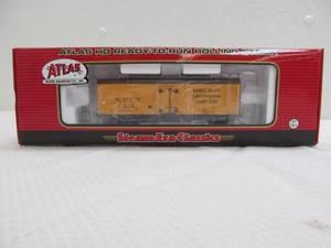 lot 439 image: Atlas car