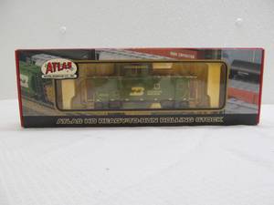 lot 450 image: Atlas car