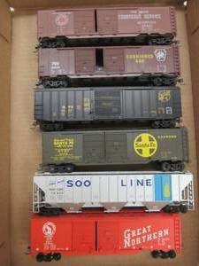 lot 519 image: unboxed train cars