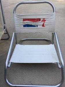 lot 5 image: Folding Chair Lot