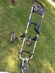 lot 32 image: EZ Fold Bag Boy Golf Caddy And Golf Bags