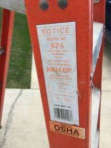 lot 41 image: 6 foot Keller Step Ladder