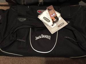 lot 95 image: Duffel Bag Lot