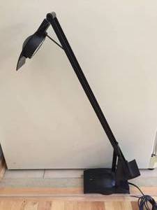 lot 158 image: Sharper Image Desk Lamp