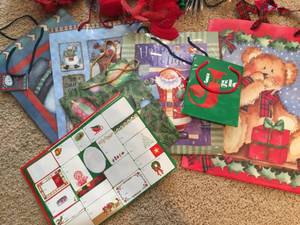 lot 226 image: Christmas Lot