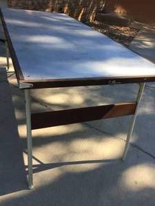 lot 250 image: Metal And Wood Folding Table