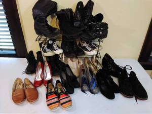 Large Lot of Womens Shoes