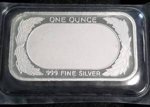 1 TROY OZ. .999 FINE SILVER BAR US FLAG DESIGN SEALED