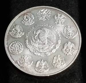 2001 MEXICO 1 TROY OZ .999 FINE SILVER LIBERTAD