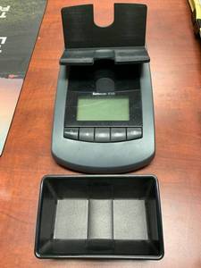 Precision scale helps you quickly count out your cash drawer