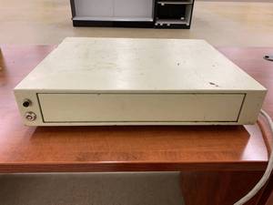 Electronic cash drawer that does NO...