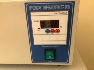 lot 141 image: HH Constant Temperature Water Bath Model # XMTD2033C