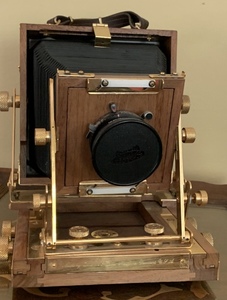 lot 13 image: Zone VI Studios Schneider Optik Krueznach Camera