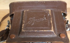 lot 133 image: Vintage Camera Frank Six Model 1952