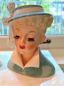 lot 51 image: Two Vintage Napco Head Vases