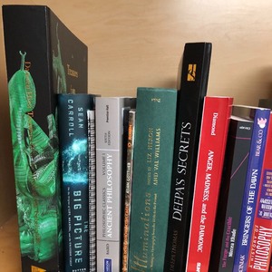 lot 222 image: Lot of Books