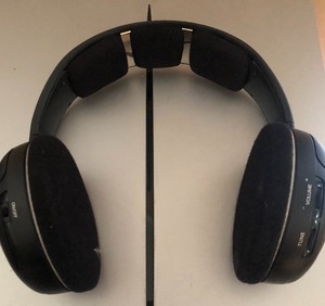 lot 294 image: Sennheiser Headphones