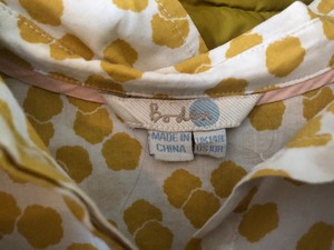 lot 298 image: Boden Button Up Shirt and Eileen Fisher Vest