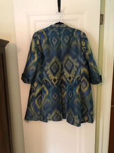 lot 316 image: 3 Sisters Coat