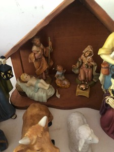 lot 330 image: Nativity Scene with Angel Tree Topper