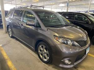 2011 Toyota Sienna SE