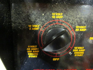 6v-12v Battery ChargerBooster