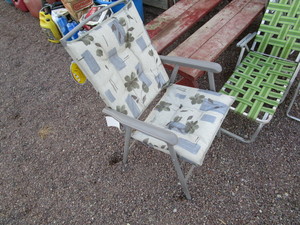 Lawn Chairs & Benches