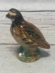 lot 27 image: Rosemeade Quail Shaker (no chips)