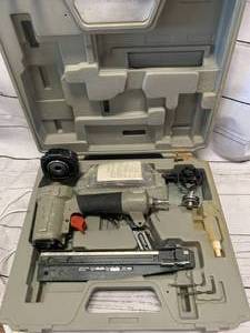 lot 52 image: Porter Cable FM250A 16ga Finish Nailer