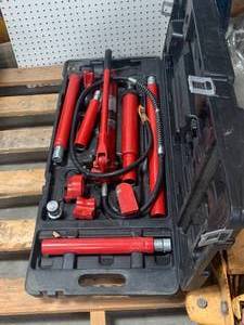 lot 82 image: 20,000 lb Super Duty Hydraulic Equipment