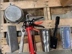 lot 118 image: Misc. Tool Lot