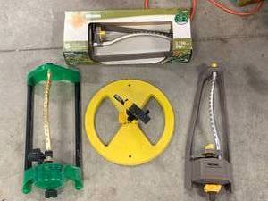 lot 125 image: Lot of 4 Sprinklers