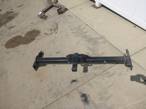 lot 20 image: Toyota Full Size TruckSUV Hitch Receiver