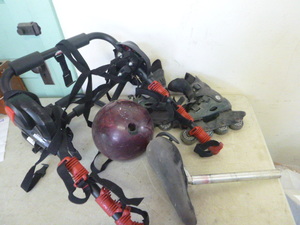 lot 37 image: Sports Items